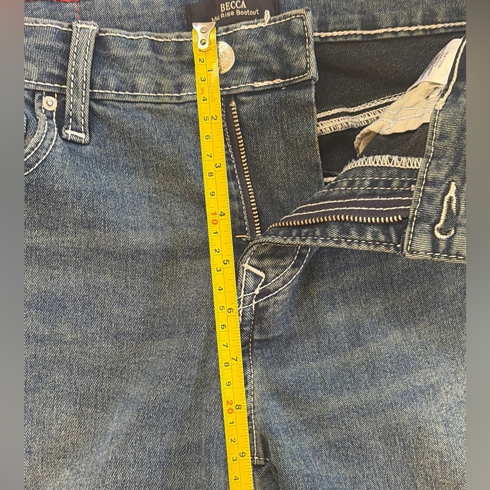 True Religion Becca Bootcut Jeans Womens 28 Medium Wash Mid Rise Y2K Flare Denim - Picture 14 of 16